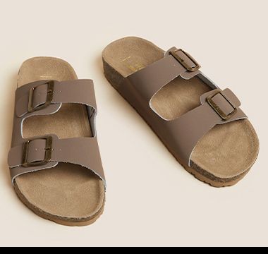 Men’s light brown footbed slider sandals 
