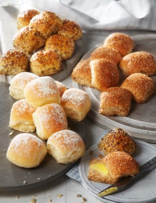 Mini Rolls Selection 24 Pieces Mands 7387