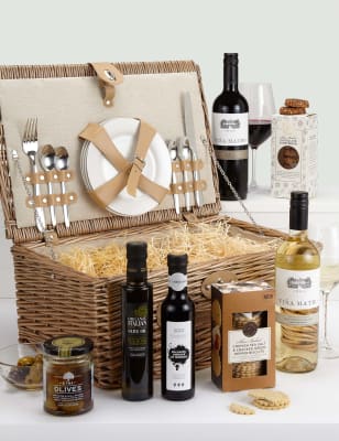 Luxury Picnic Hamper | M&S