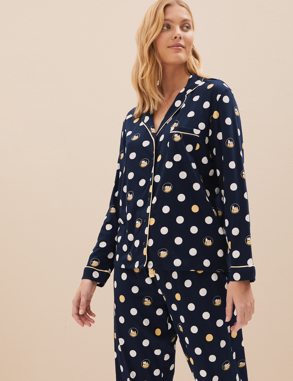 

Marks & Spencer Pure Cotton Snoopy™ Polka Dot Pyjama Set (FEMALE, NAVY MIX, XL)