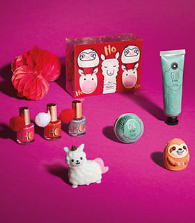 Christmas Gifts &amp; Presents | Christmas Shop | Xmas Gift Ideas | M&amp;S