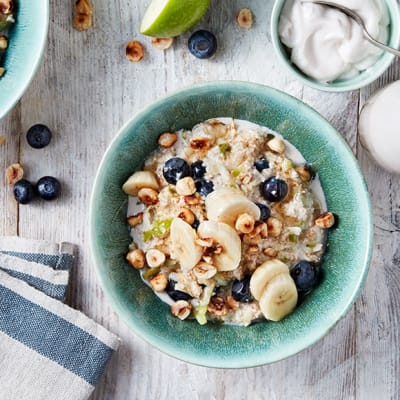 Banana, hazelnut and blueberry bircher muesli