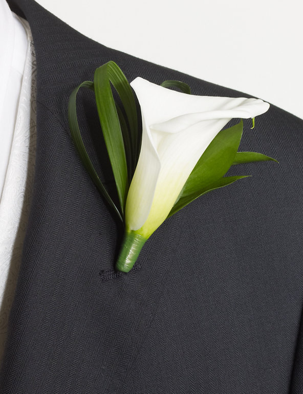 1 Groom and 3 Guest Buttonholes Image 1 of 1