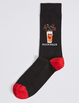 1 Pair of Christmas Reinbeer Socks Image 1 of 1