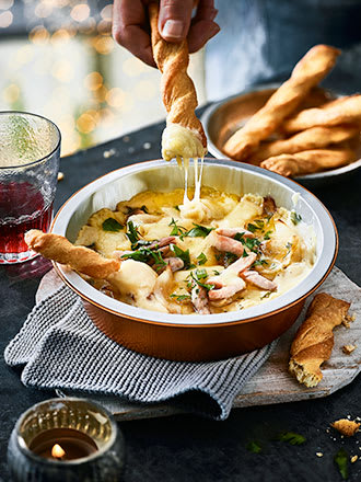 Molten mountain cheese bake