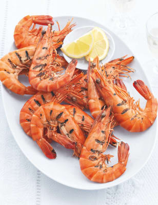 12 ExtraLarge Chargrilled Madagascan Prawns M&S