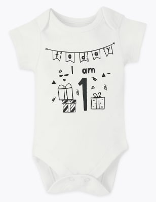 baby milestone bodysuits