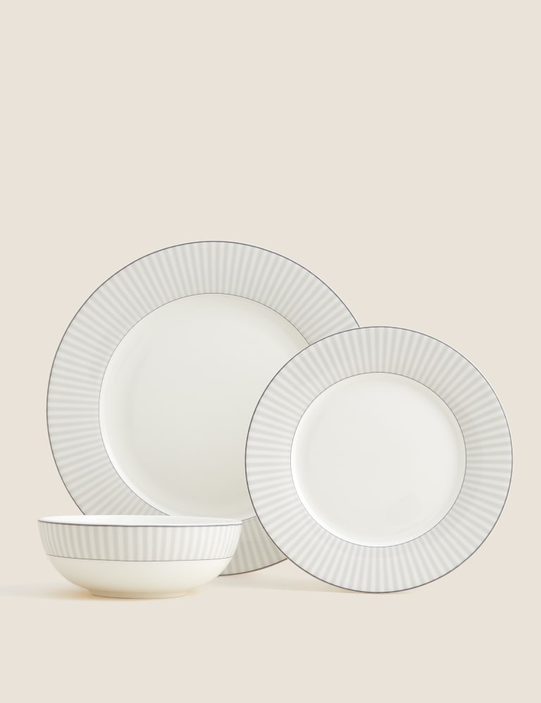 12 Piece Hampton Dinner Set 1 of 6