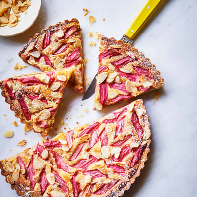 Rhubarb tart