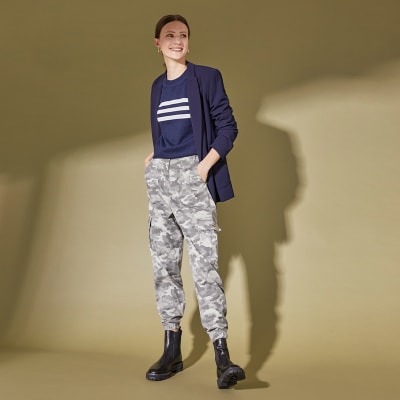 Ladies camouflage hot sale trousers uk