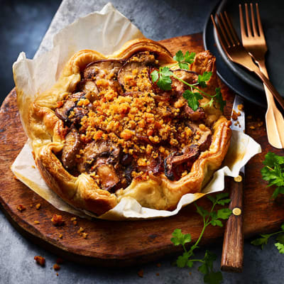 Gastropub chestnut and shiitake mushroom open pie