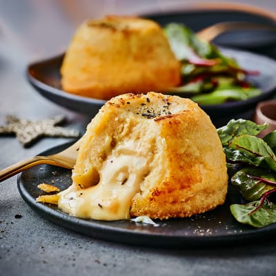Collection Barber’s cheddar melt-in-the-middle cheese fondants