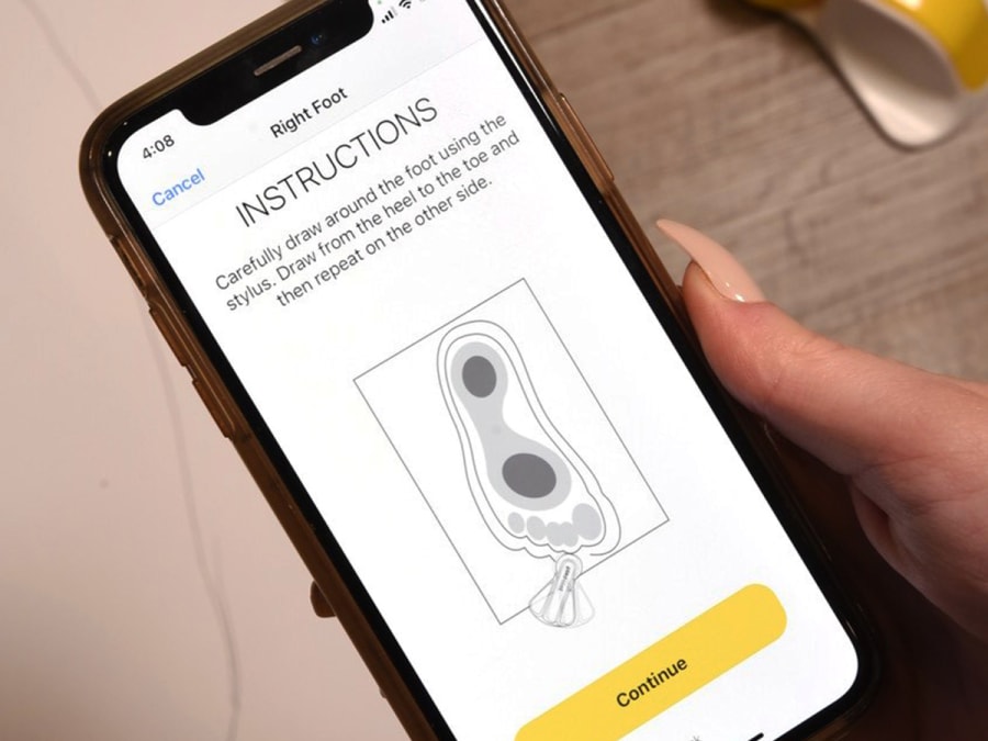 Mobile phone with Pinpoint step 1