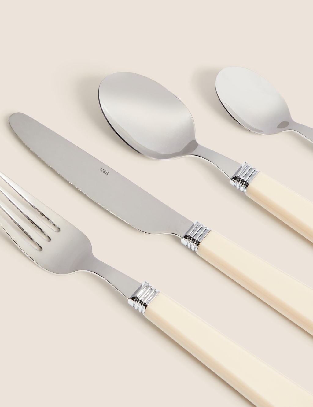 16 Piece Vintage Cutlery Set 1 of 3