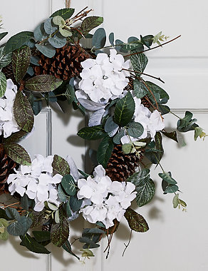 18inch White Floral Wreath Image 2 of 5