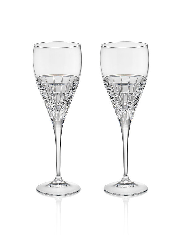2 Linear Wine Glasses Image 1 of 1
