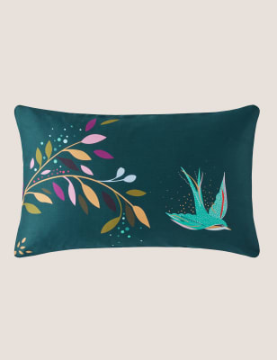 2 Pack Dancing Swallows Pillowcases Image 2 of 3
