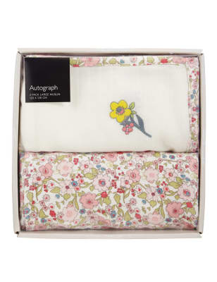 giant muslin squares