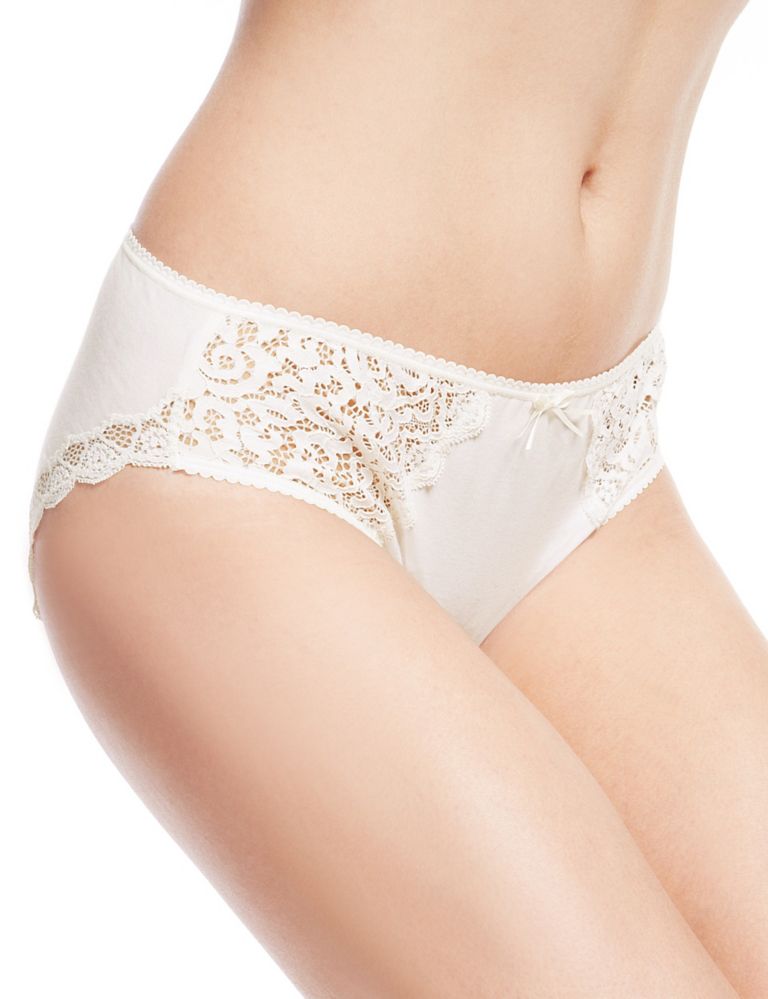 2 Pack Supima® Ornate Lace High Leg Knickers 4 of 5