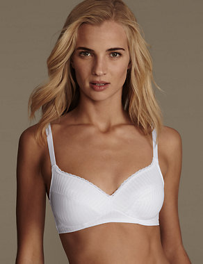 2 Pack Textured Non-Wired Bras A-DD Image 2 of 5