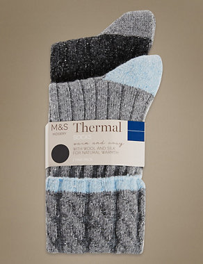 2 Pair Pack Thermal Cable Ankle High Socks Image 2 of 3