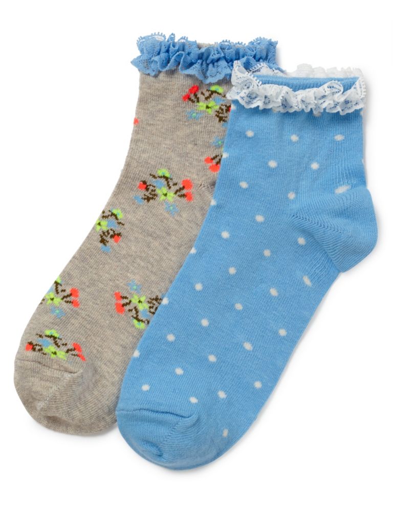 2 Pairs of Freshfeet™ Assorted Socks with Silver Technology (5-14 Years) 1 of 1