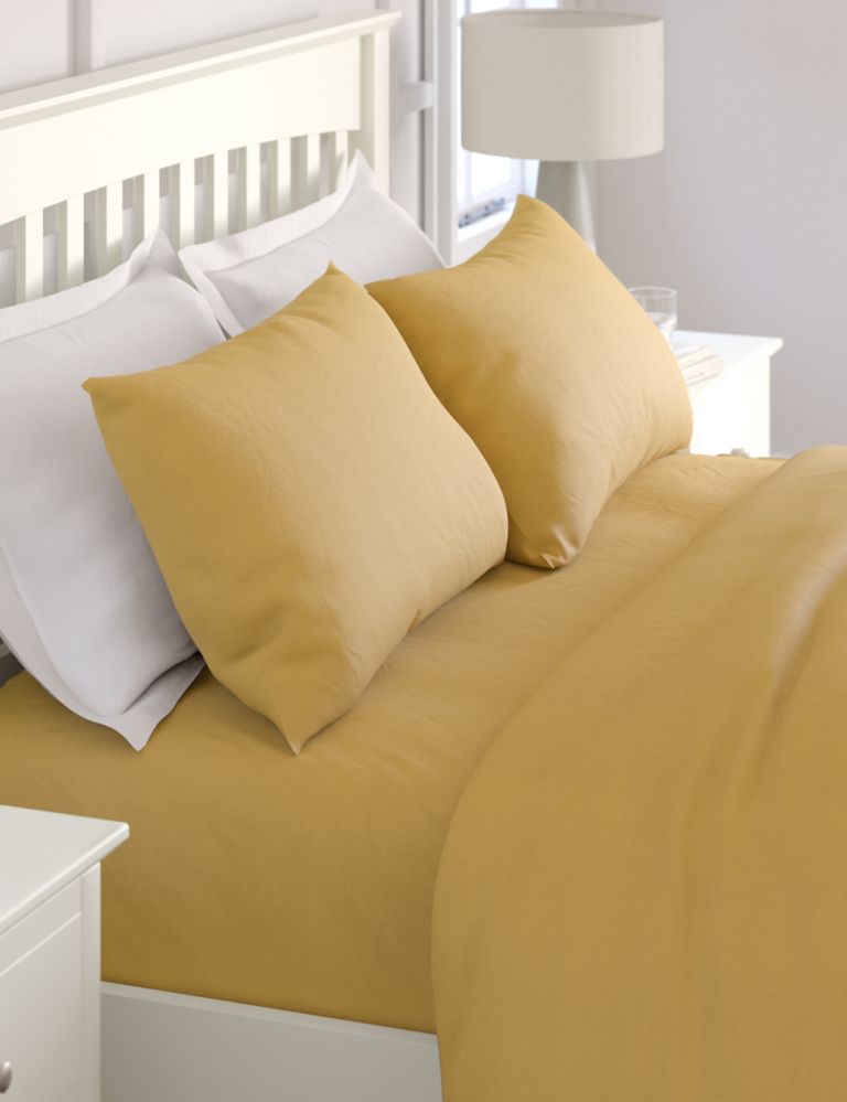 2 pk Pure Cotton 180 Thread Count Pillowcases 1 of 3