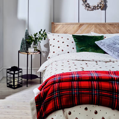 marks and spencer cot bed duvet