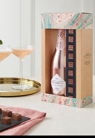 Pink prosecco and chocolates gift box