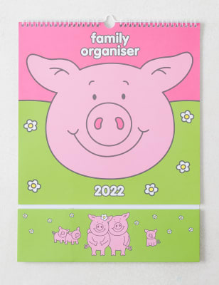 2022 Family Organiser - Fun Percy Pig™ Design with Monthly Activities & Stickers Image 2 of 7