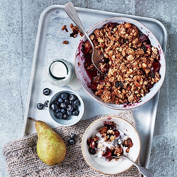 Granola and fruit