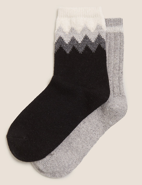 2pk Chevron Thermal Ankle Socks Image 1 of 1