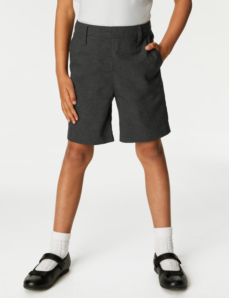 Uniqlo Singapore - Shop Swim Active Shorts:  These  colorful swim shorts are perfect for active, sporty weekends. The durable  water-repellent fabric makes them great for a day out at the beach