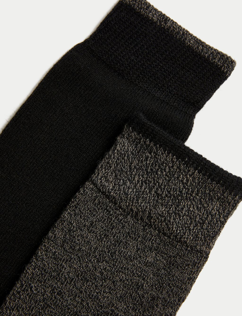 2pk Heatgen™ Maximum Warmth Longer Length Thermal Socks 2 of 4