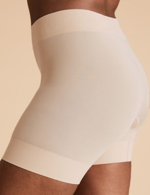 M&S shoppers swoon over 'must-have' anti-chafing shorts that comes