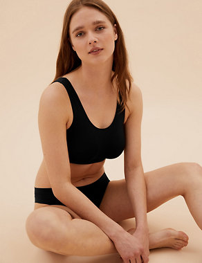 2pk Non-Wired Full Cup Seamless Crop Tops Image 2 of 7