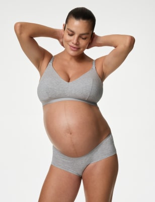 https://asset1.cxnmarksandspencer.com/is/image/mands/2pk-Non-Wired-Nursing-Bras-A-D-2/SD_02_T33_0713_T4_X_EC_90?$PDP_IMAGEGRID_1_LG$