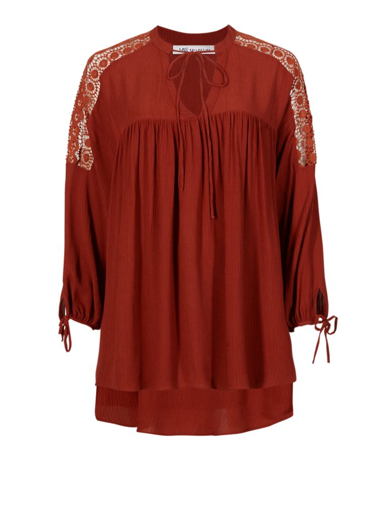 3/4 Sleeve Crinkle Effect Lace Trim Blouse 3 of 4