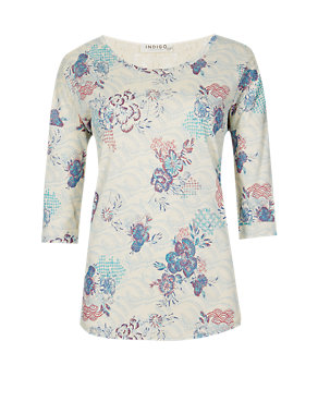 3/4 Sleeve Floral T-Shirt Image 2 of 4