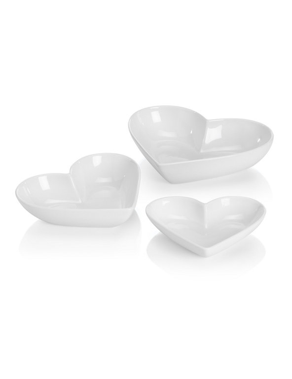3 Heart Serving Dishes Image 1 of 2