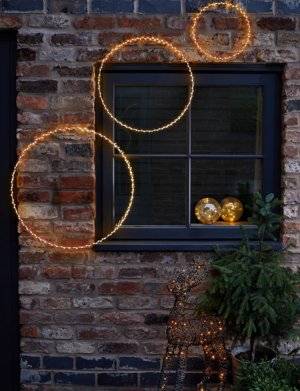 3 Pack Large Circle Outdoor Lights 1 of 4