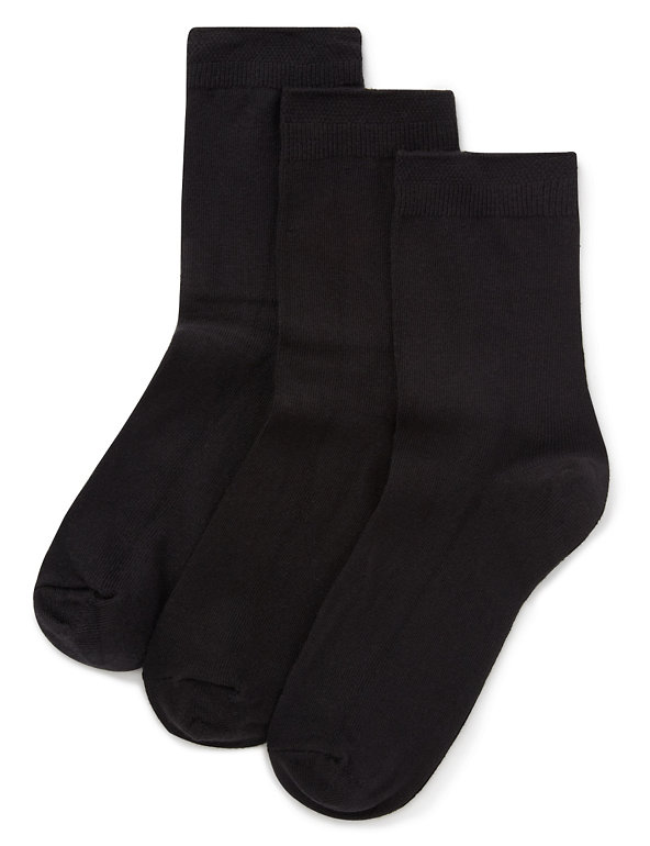 3 Pair Pack Ankle Socks Image 1 of 1