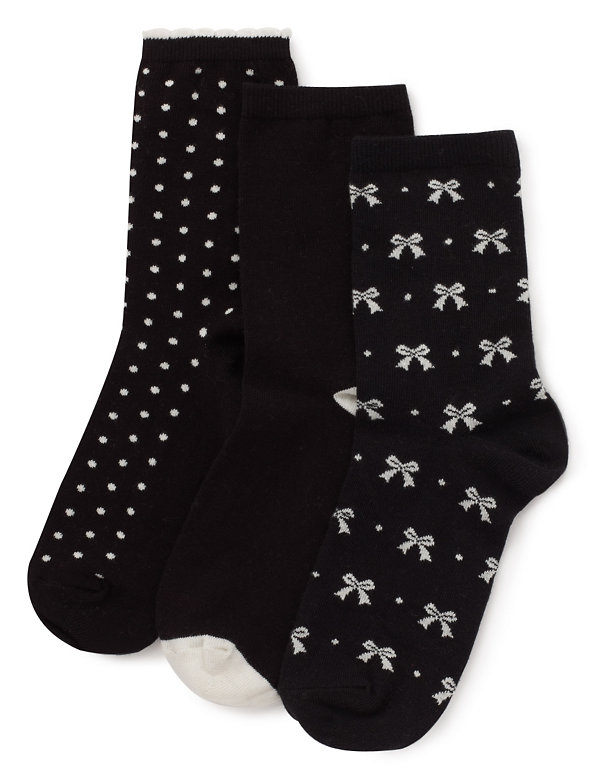 3 Pair Pack Pretty Monochrome Bow Ankle High Socks Image 1 of 1