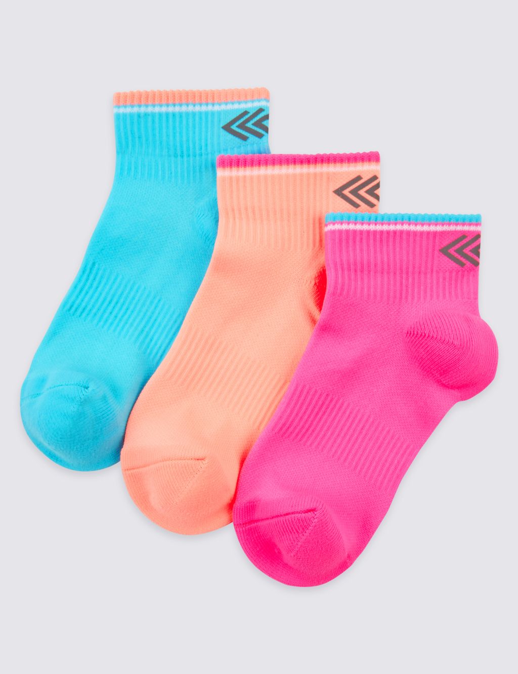 3 Pairs of Freshfeet™ Ankle Socks (3-14 Years) 1 of 1