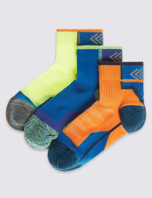 3 Pairs of Freshfeet™ Assorted Sports Socks  (5-14 Years) Image 1 of 1
