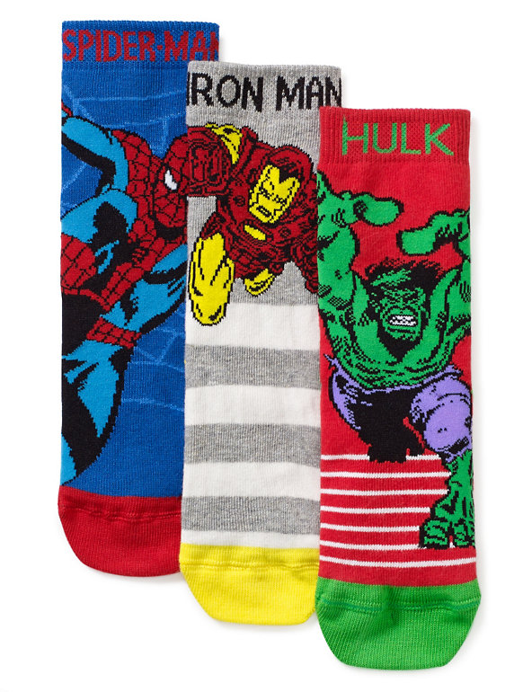 3 Pairs of Freshfeet™ Marvel Superheroes Socks with Silver Technology (1-7 Years) Image 1 of 1