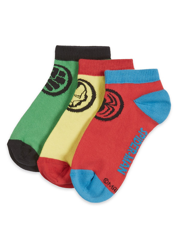 3 Pairs of Freshfeet™ Marvel Superheroes Trainer Liner™ Socks (2-11 Years) Image 1 of 1