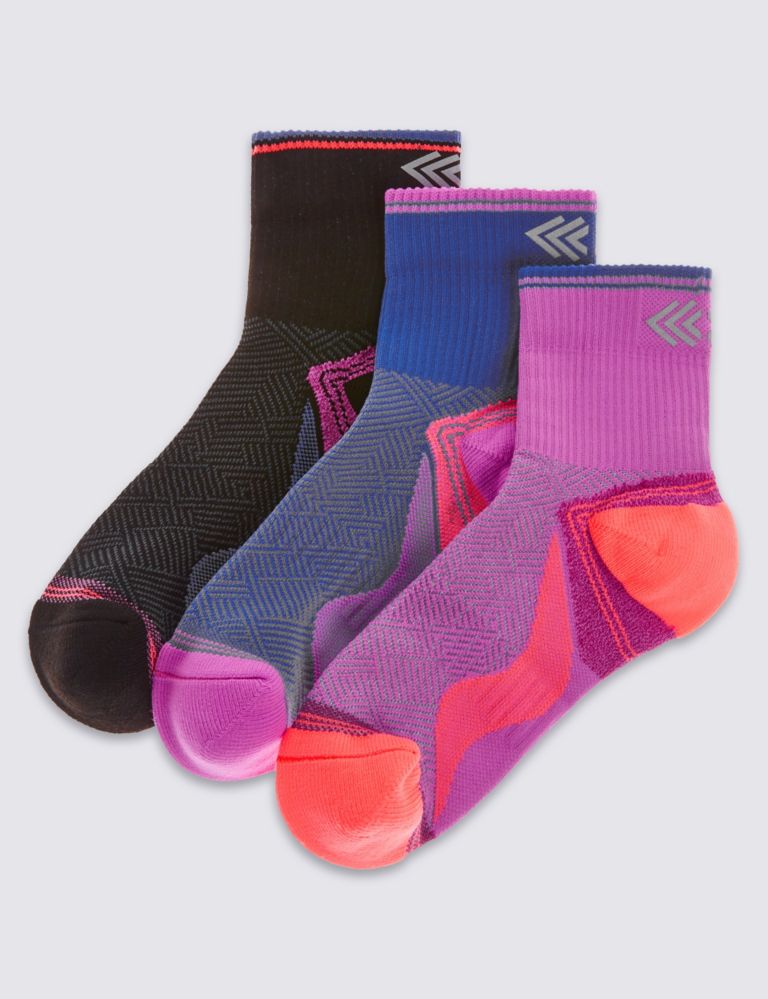 3 Pairs of Sports Socks (3-14 Years) 1 of 2