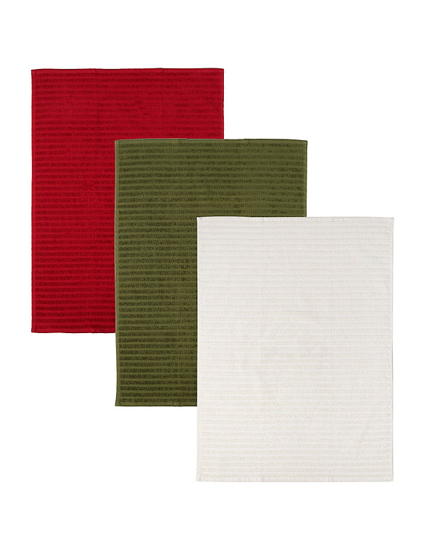 3 Ribbed Christmas Hand Towels Image 1 of 1