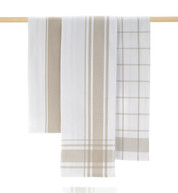 3 Simple Plaid Assorted Tea Towels Image 1 of 2